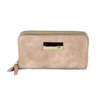 Cartera-Cierre-de-Gamuza-en-Color-Nude-|-Cloe