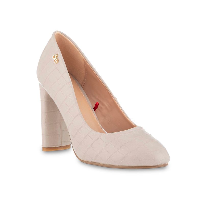 Zapatos de best sale punta color beige