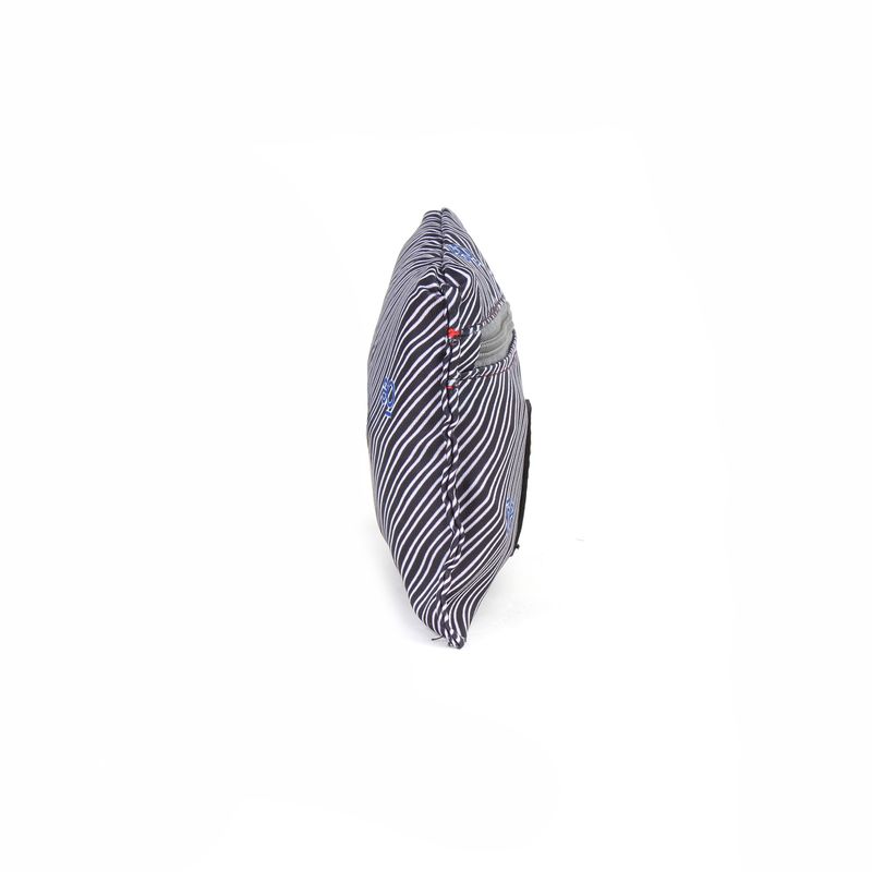 Tapones-de-O�dos-en-Color-Negro-|-Cloe