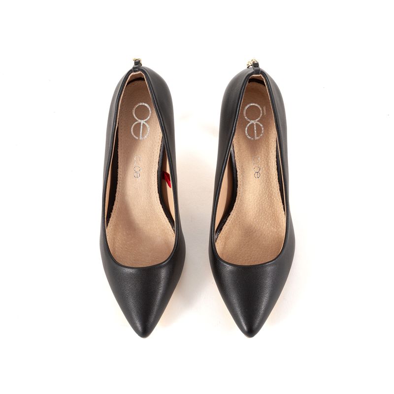 Zapatilla-Puntal-Basica-con-Colgante-en-Tal�n-en-Color-Negro-|-Cloe