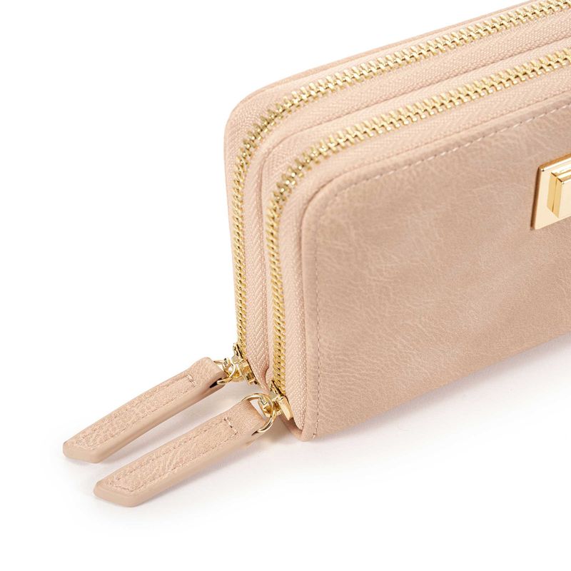 Cartera-Cierre-de-Gamuza-en-Color-Nude-|-Cloe
