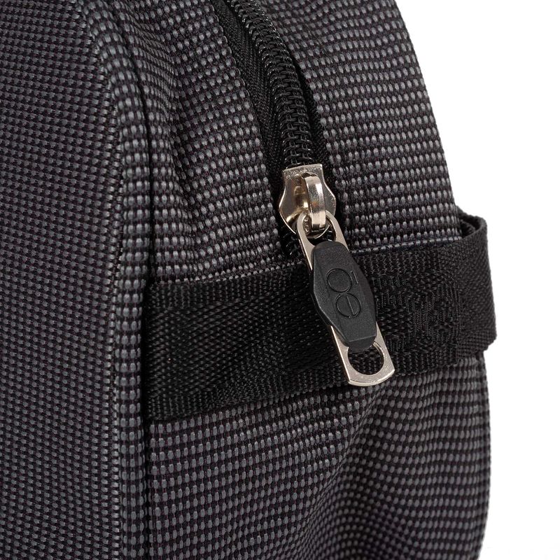 Neceser-Atemporal-mediano-en-Color-Negro-|-Cloe