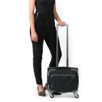 -Maleta-Chica--16----de-Cabina-Material-Textil-Resistente-al-Agua-color-Negro--en-Color-Negro-|-Cloe