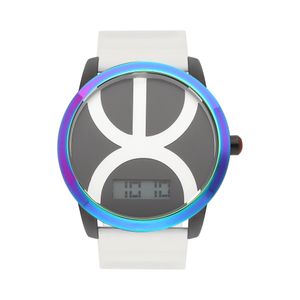 Reloj Digital Para Dama Bisel Tornasol, Broche Magnético Y Elemental En Fondo Color Blanco
