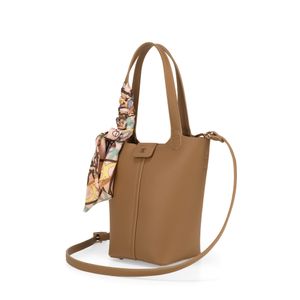Bolsa Tote Mediana Con Mascada Color Camel