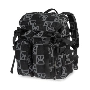 Pañalera Mochila Textil Con Accesorios Color Negro