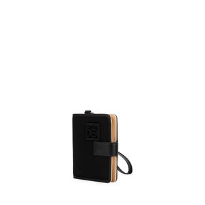 Cartera Porta Pasaporte  Con Maneral Color Negro