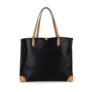 Bolsa Tote Grande Con Pouch Color Negro