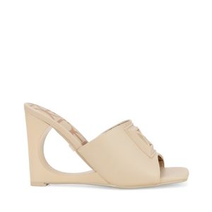 Sandalia Tacón Cuña Color Beige