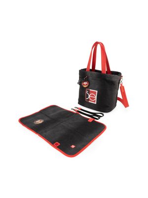 Pañalera Tote Grande Oe x The Muppets con Charm color Negro