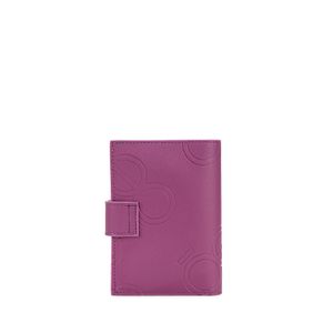 Porta Pasaporte Con Monograma Troquelado Color Morado