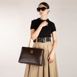Bolsa Tote Grande Con Herraje De Monograma Color Café