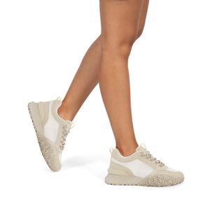 Tenis Chunky con Suela Antiderrapante color Beige