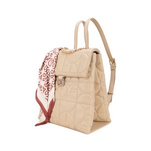 Mochila Mediana Con Mascada Color Beige