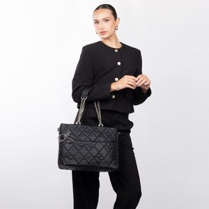 Bolsa Tote Bordado A Rombos Con Charm Color Negro